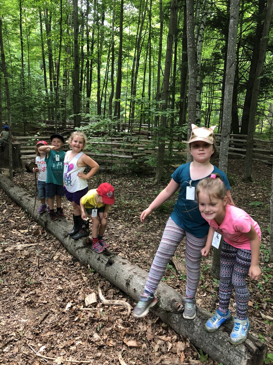 tbossence's tweet image. We had so much fun at Tiffin today! @SCDSB_OutdoorEd @allistonunion @MrBrownieKindie #nvca