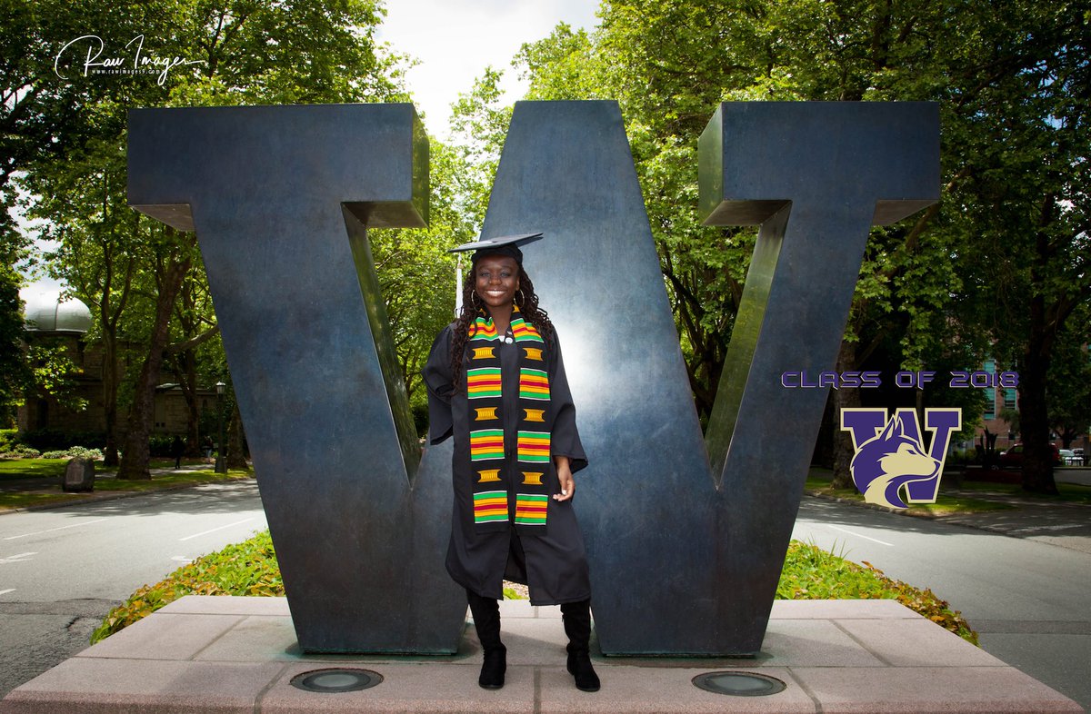 LesleyLove_'s tweet photo. Blessed to be graduating the University of Washington at 21 and debt-free! Keep your priorities straight. Spend time with loved ones but don't forget to invest time and energy into yourself. Time for the next move in my life!🤑💯🙌🏿👩🏿‍🎓 #uwgrad18 #BlackTwitter https://t.co/n8oFiT0NvA