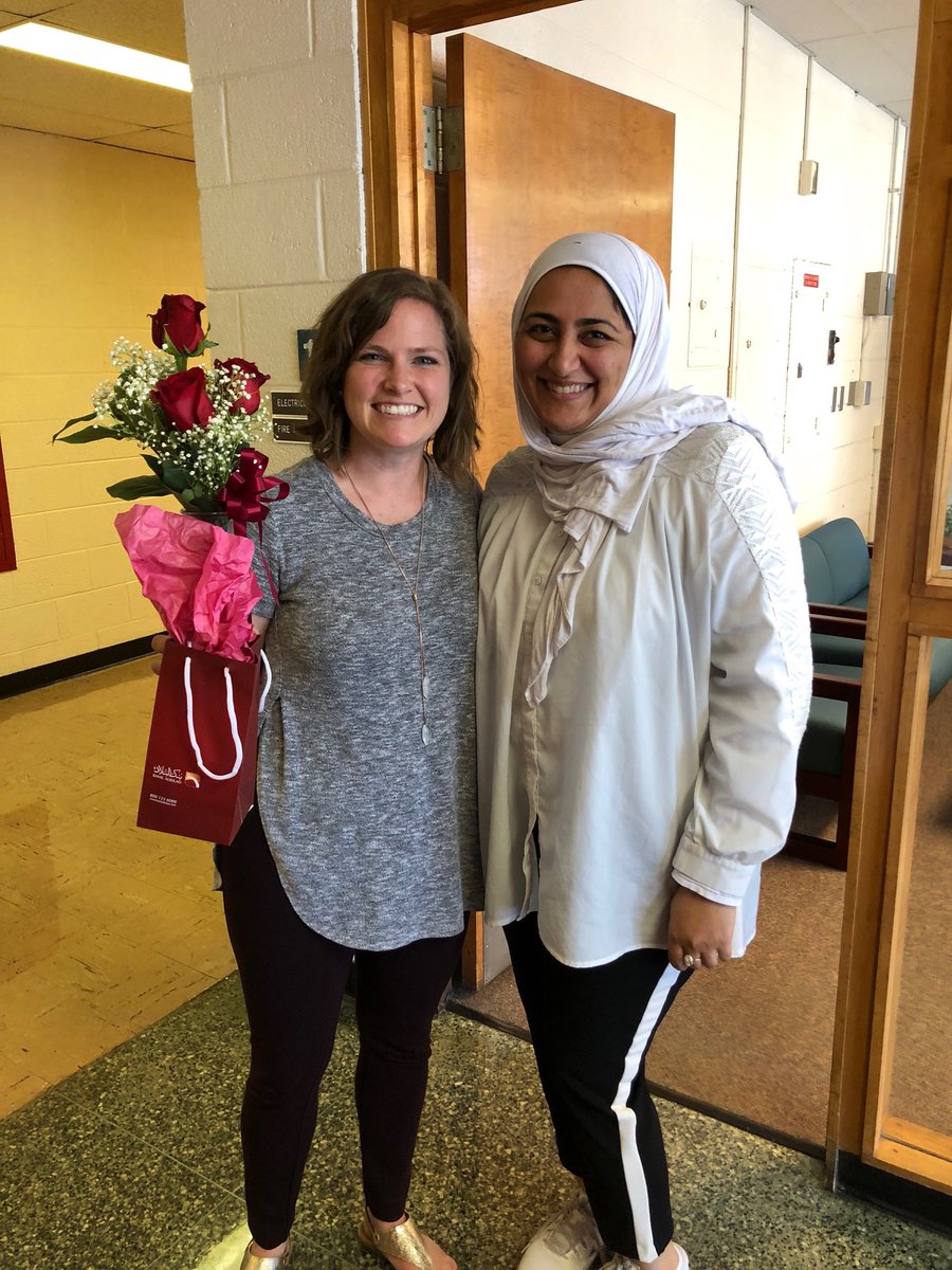 LeightyLearning's tweet photo. Everyone knows that while I love my job, I really miss working in a school building. So when a parent came by to thank me for helping their son in his virtual class it made my year!!! #GCSBlended https://t.co/QqQerALbmQ