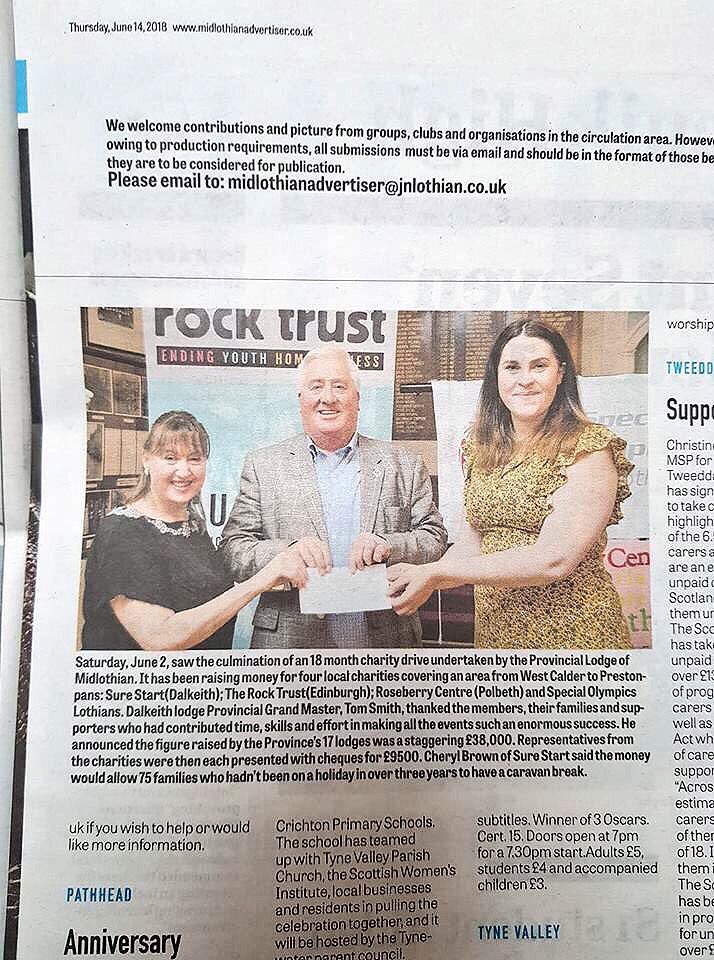 580Lodge's tweet photo. £38,000 in donations to four well deserved local charities from #Freemsons in the Province of Midlothian, #Scotland. 

The story got the attention of the media today. Pictured here with the PGM of the Provincial Grand Lodge.

#Freemasonry be the change you want to see. https://t.co/LCoZfZho24