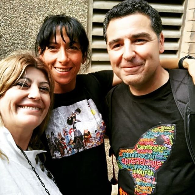 monBSan's tweet photo. #grandesencuentros #serfortel #dinamcva #learningbydoing #camisetaschulas https://t.co/N3q6wkXMNt https://t.co/MzVlXJVG47