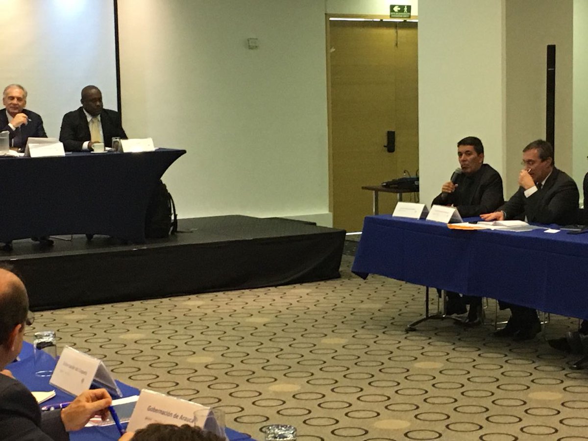 CIM_Meta's tweet photo. Conversatorio con las Naciones Unidas @UN y organismos multilaterales sobre las expectativas del proceso de reincorporación, invitados especiales @CIM_Meta y comité intergremial de Antioquia. https://t.co/rst8Dw4dey