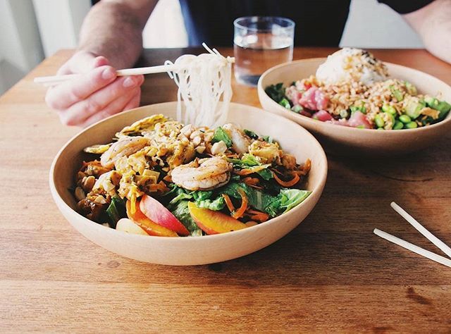 Lunch should be fun! 🦄 Commander les bols de #buddhastation au bureau, c’est So Montréal! #somontreal . . .

#buddhastation #buddhattitude #poke #foodlover #foodart #foodporn #pokebowlgoals #lunchatwork #montreal ift.tt/2t5l5NZ