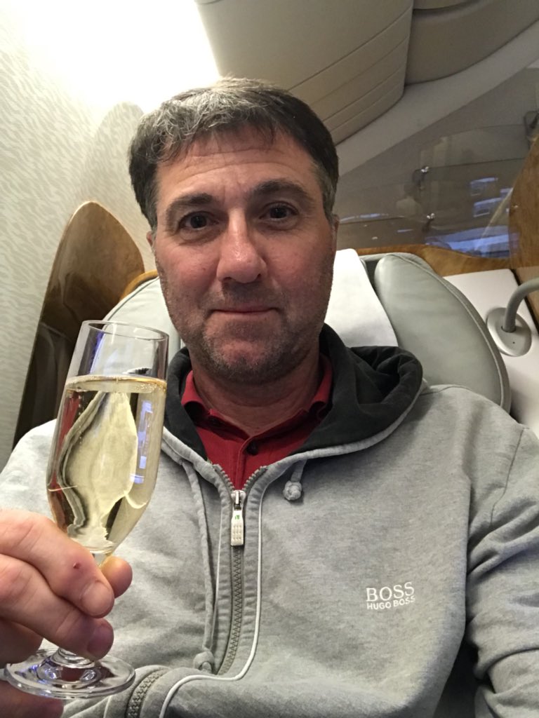 RonnieIrani's tweet photo. On way back to the UK from the Far East. Once landed Thursday will be watching @EssexCricket v’s @YorkshireCCC then speaking in Coventry followed by next day Friday @Youngy1uk Charity Golf Day @ClitheroeGC #FullOne 🙈🙊🙈 https://t.co/CTHbXAOAXx