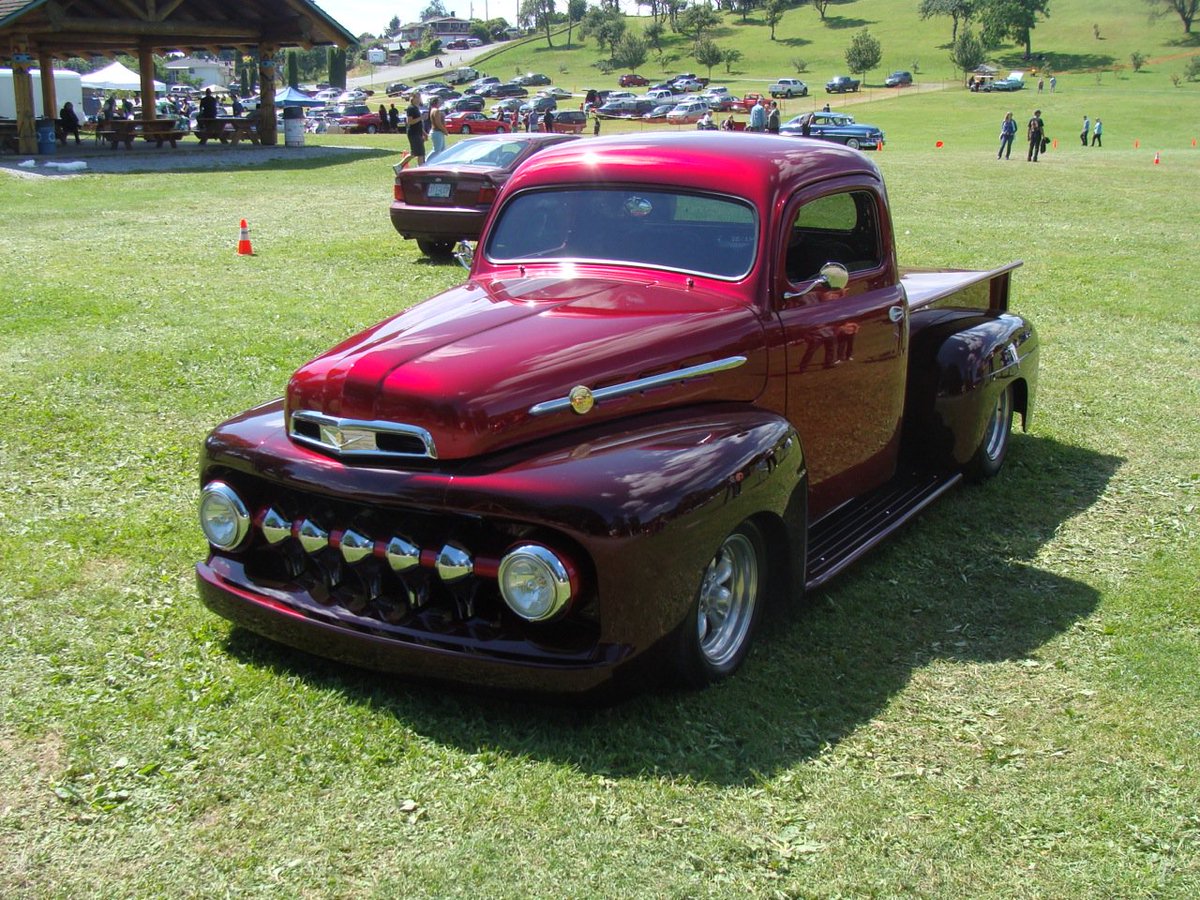 deanwarren2's tweet photo. 1952 #Ford F1 restored by my Langley shop &amp; featured in the #VancouverSun 'Driving' section June 1st informing readers on upcoming car shows in the Lower Mainland. https://t.co/VpqTopxjfo #Custom #Trucks #thecarguy https://t.co/LTqtkWklzZ