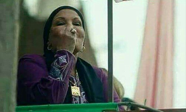 SalmaMu53875624's tweet photo. #WelcomeCarteron
رد فعل الاهلاوية وهما شايفين كارتيرون ع قناة الاهلى 😂 https://t.co/CrFFFcCcKJ