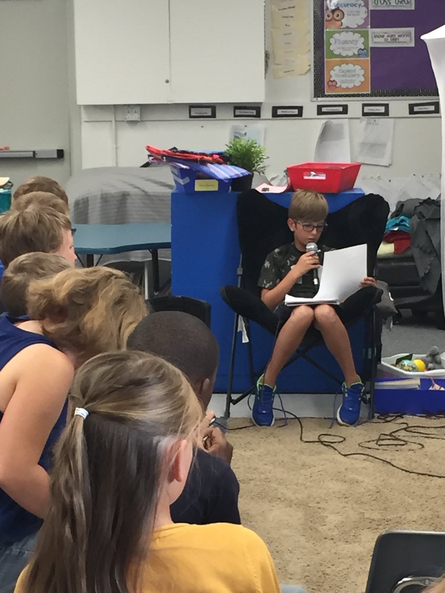 mrs_rfriesen's tweet photo. Last writers club party today! It’s so fun celebrating our writing and hard work! @WorsnopMallory @BlumenortHSD https://t.co/0qfzjibN4a