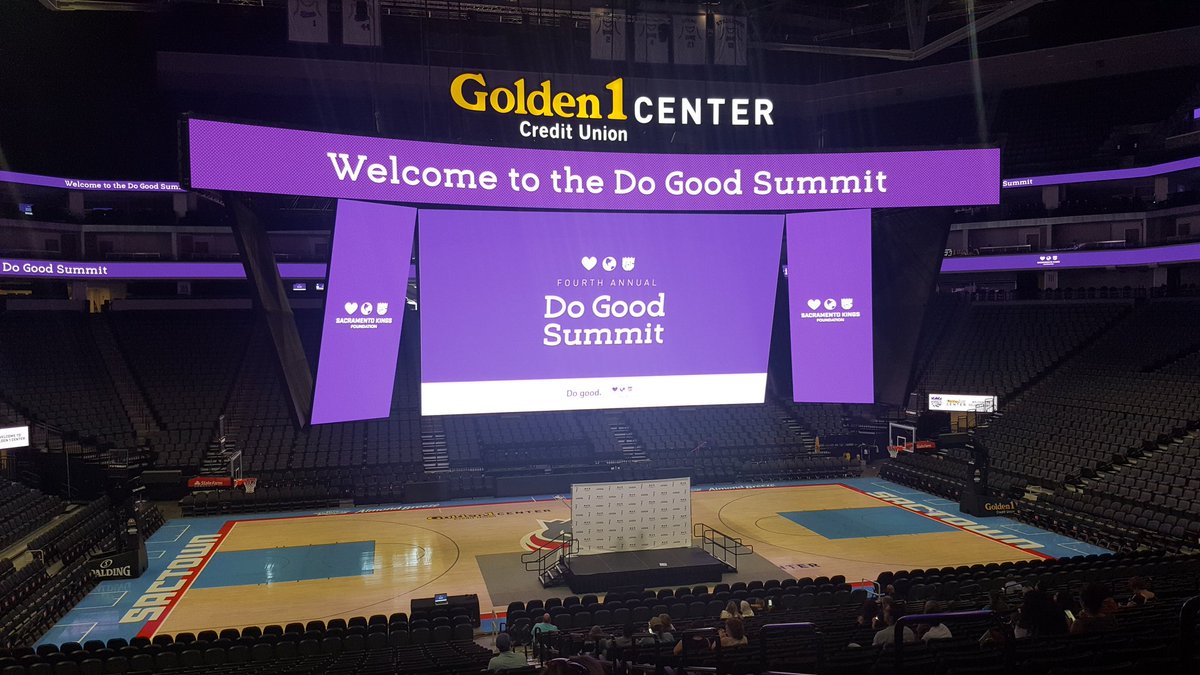 CCHATSacramento's tweet photo. In the building... #DoGood #DoGoodSummit #SacramentoProud https://t.co/I3241nCkp2