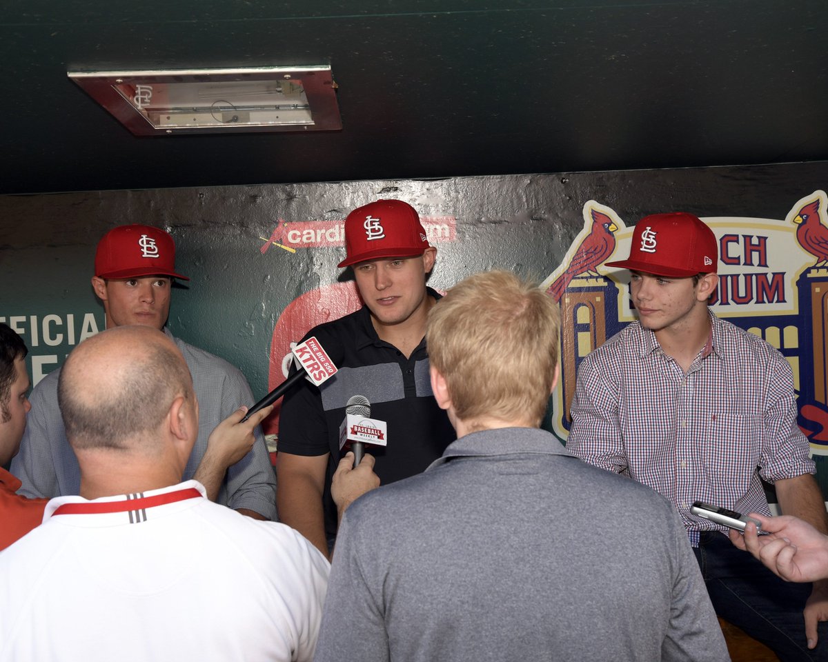 Cardinals's tweet photo. We have officially signed RHP Griffin Roberts, 1B Luken Baker, and INF Mateo Gil. The three players signed their professional contracts today at Busch Stadium. Let's welcome the newest members of Cardinals Nation! https://t.co/9JadloUgRG