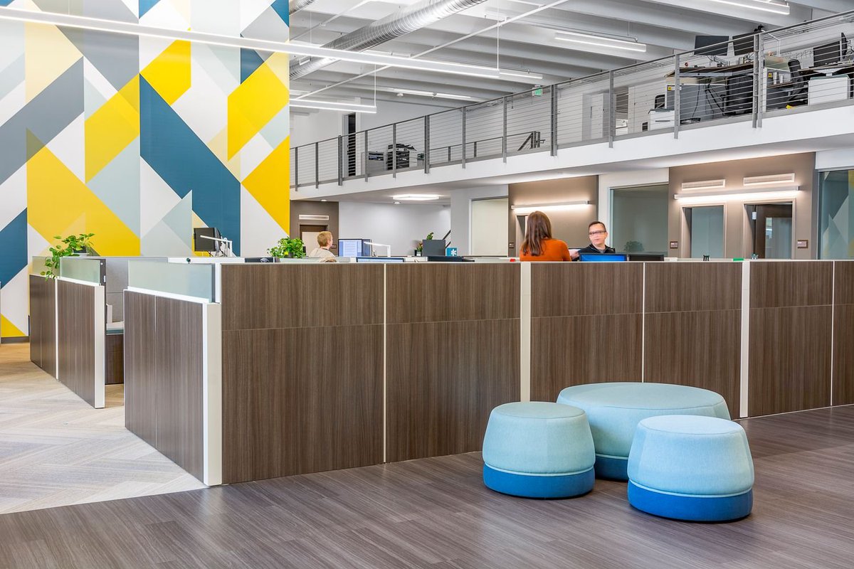 TeammatesDenver's tweet photo. Everything old can be new again Give your old office space a new feel with these 5 office space remodeling ideas: https://t.co/BNq3p4WdOX #officedesign #officeredesign #officespace #officespaceplanning #officeremodel #officedesigntips https://t.co/9LdSgtV5r7