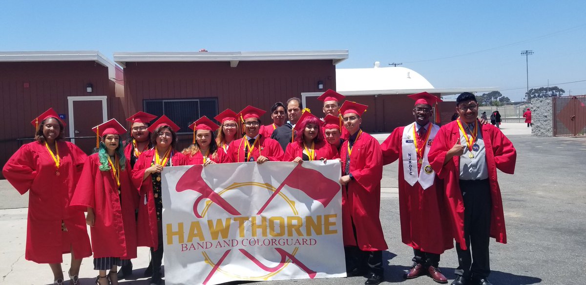 musicguydude's tweet photo. #hawthorneband congrats seniors class of 2018... the last class with hughes https://t.co/f4OdPTuAf6