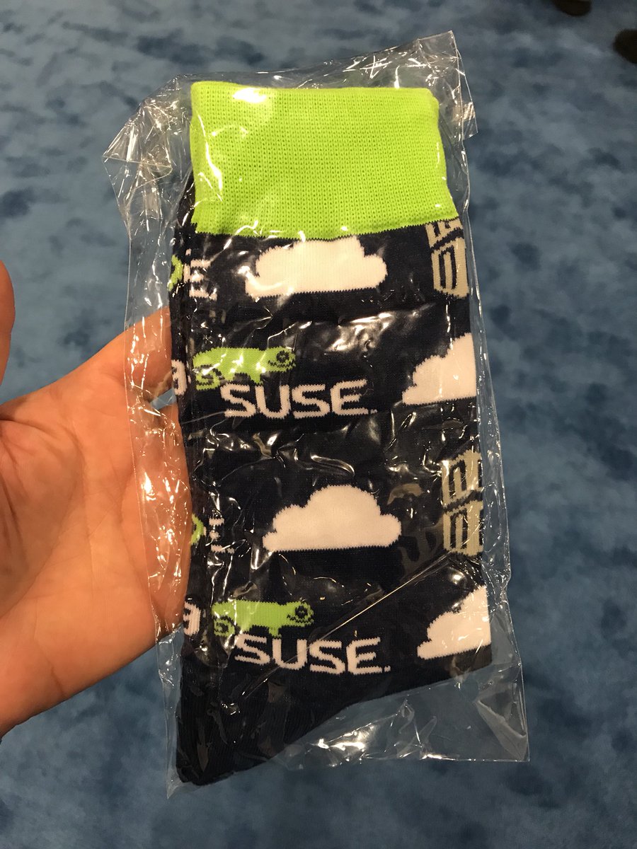 lukwam's tweet image. Allthecloudsocks. @SUSE #Dockercon #dockercon2018