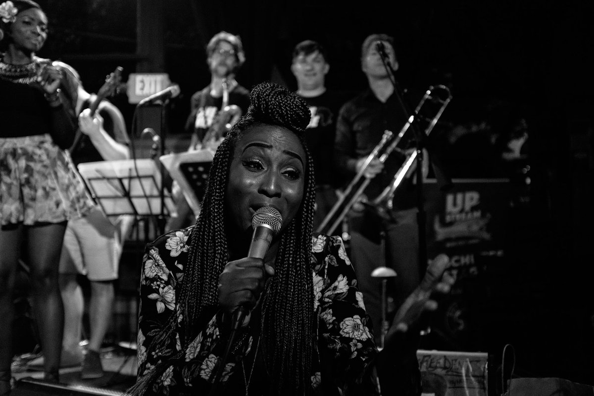 OneVibeAfrica's tweet photo. There is so much that @AramideMusic gave when she joined us in #seattle and her set @UpstreamFest was 🔥🔥🔥🔥🔥🔥🔥#IamOneVibeAfrica #upstreamfest #bnw 📷: @tristanseniuk https://t.co/T3sFcla8EG