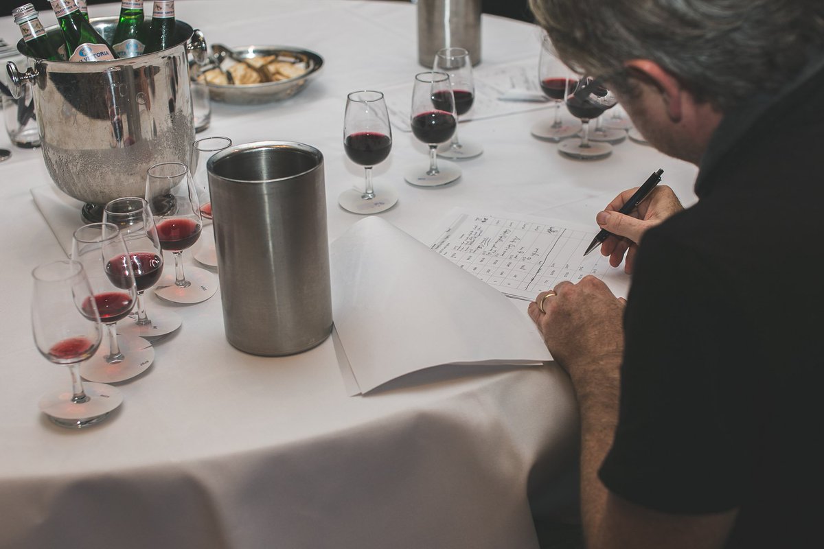 MelbIntlComp's tweet image. What a great selection of wines we have this year. It's going to be a tough call picking winners. Are your #wines going for #Gold? buff.ly/2G9TrZI

#Redwines #CabernetFranc #CabernetSauvignon #Carmenere #GrosVerdot #wine #sommelier #awards