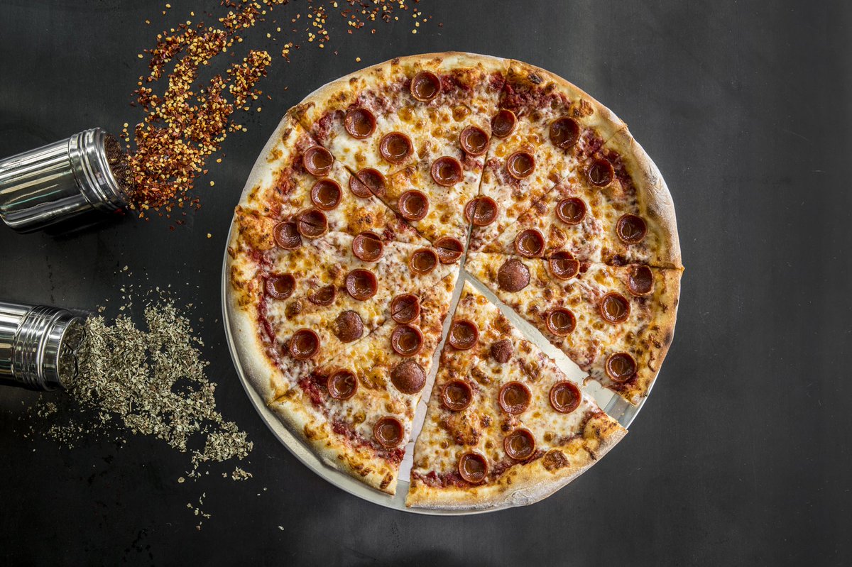 PiPizzaHtx tweet media