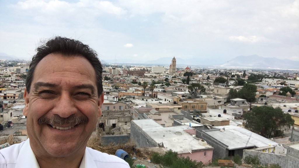 Seguimos dándole duro a la campaña,  recorriendo mi querido Saltillo saludando a las personas y entregando la propuesta  #FernandolohacePosible  #D7 #Parras #Saltillo #GeneralCepeda