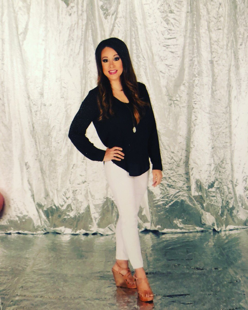 jenmlacoste's tweet photo. #MCD Faculty Pics! So proud to be part of such an amazing dance company! #dancewithoutlimits https://t.co/W5Lldj1IlN
