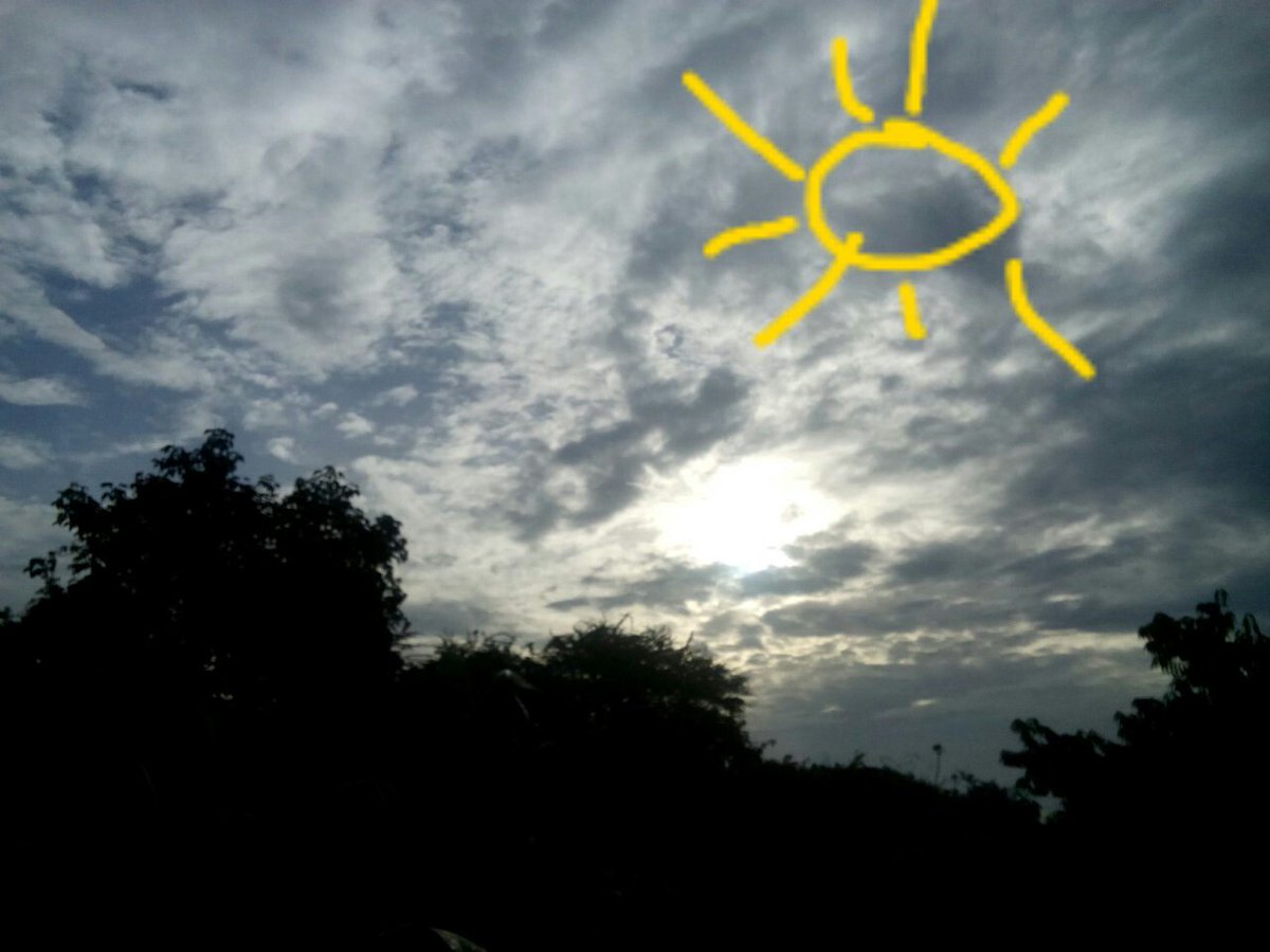 RuffaApostol's tweet image. Umasa ako na babalik kana .. bakit ganon ?? Sumilip kalang pala sana magka kuliti !!! Sana man lng din iniwan mong natuyo mga nilabhan ko !
#sunshine 
#pleasecomeout