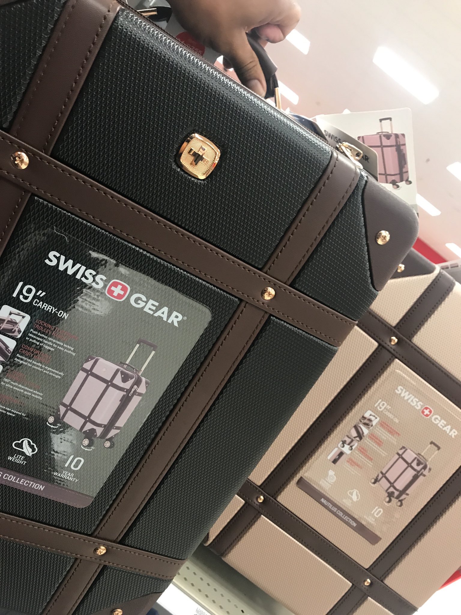 swiss gear luggage nautilus collection