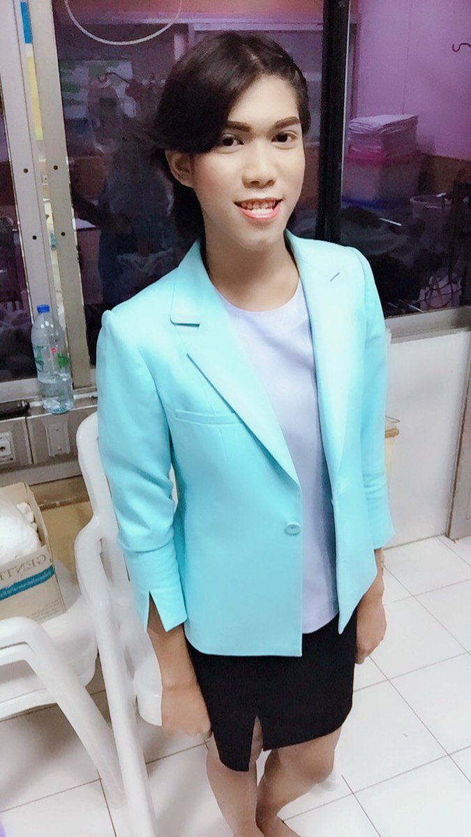 MaTom41's tweet photo. ตกใจให้พูดอุ้ป อยากโดนจุ้บให้พูดรัก 😆😙 #เเคปชั่นโสด #เเคปชั่นเด็ด  #คําคม #คนเหงา2018 #คนโสด2018 https://t.co/pbG0BlDCFo