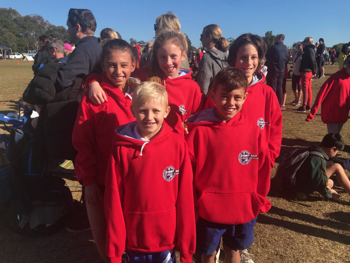 PeakhurstSouth's tweet photo. Congratulations to our District Cross Country representatives! https://t.co/O16TJZiFMk