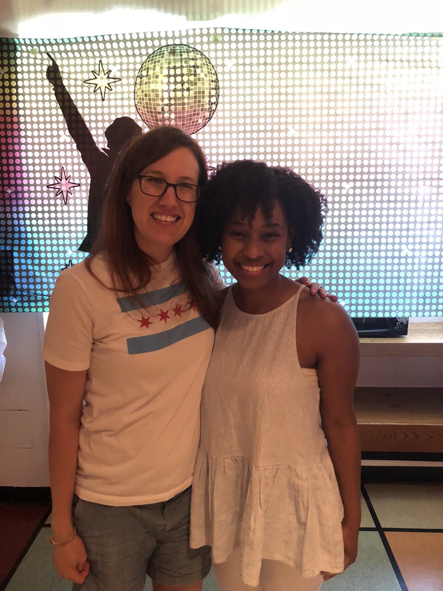 MrsTobinTweets's tweet photo. Shout out to my amazing classroom partner and now dear friend, Mrs. Jones. Thanks for keeping me sane &amp; smiling. You helped make this a great year in first grade for our girls. I’m so grateful for you! 💕 https://t.co/PhDPqK4NWk