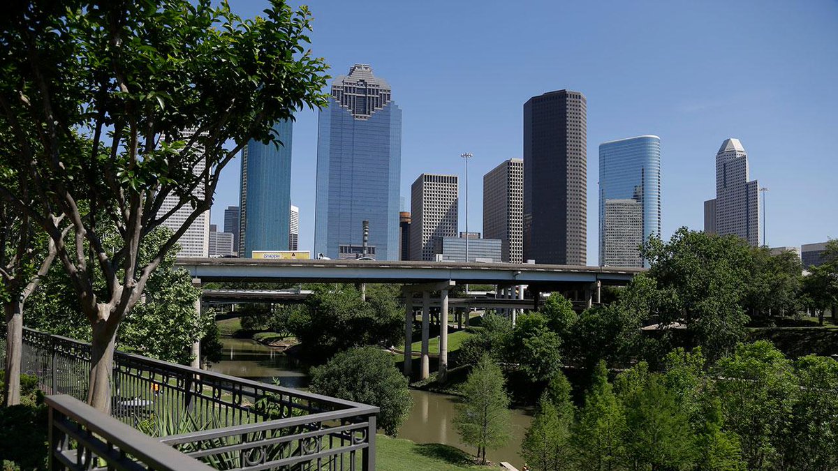 abc13houston's tweet image. Houston ranked in top 10 of best cities in US, ranked No. 31 in top world metros abc13.co/2l6fAei