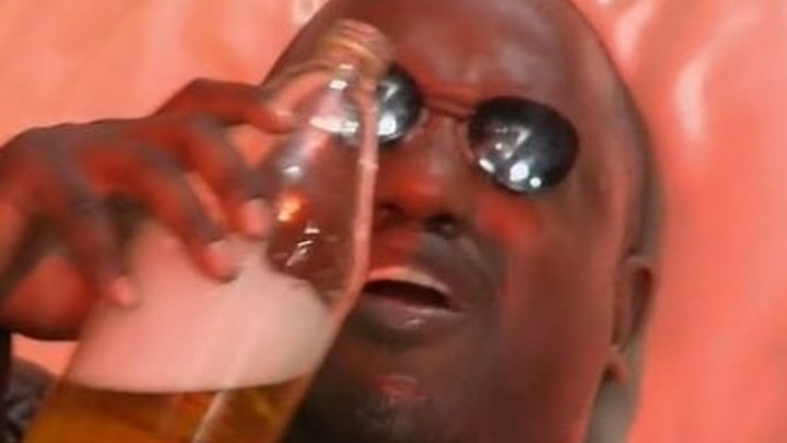 https_jjk97's tweet image. I mean people can try to @ BTS but they're getting paid for fulfilling their dreams so