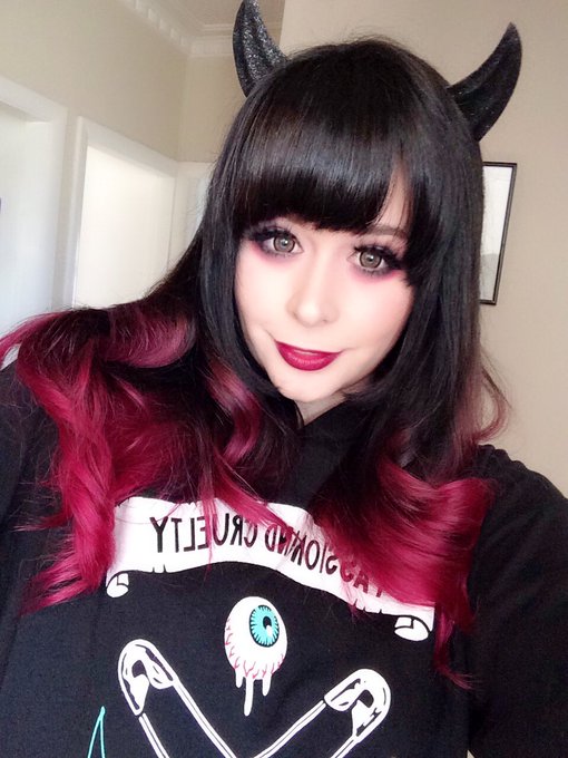 V系メイクのtwitterイラスト検索結果 古い順