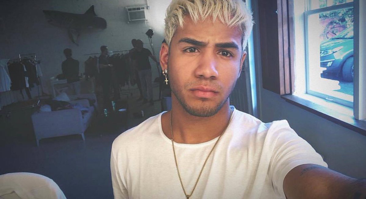 RichardPRFans's tweet image. 4 / 4 [R I C H A R D]. 

#TeenChoice #ChoiceLatinArtist @CNCOmusic