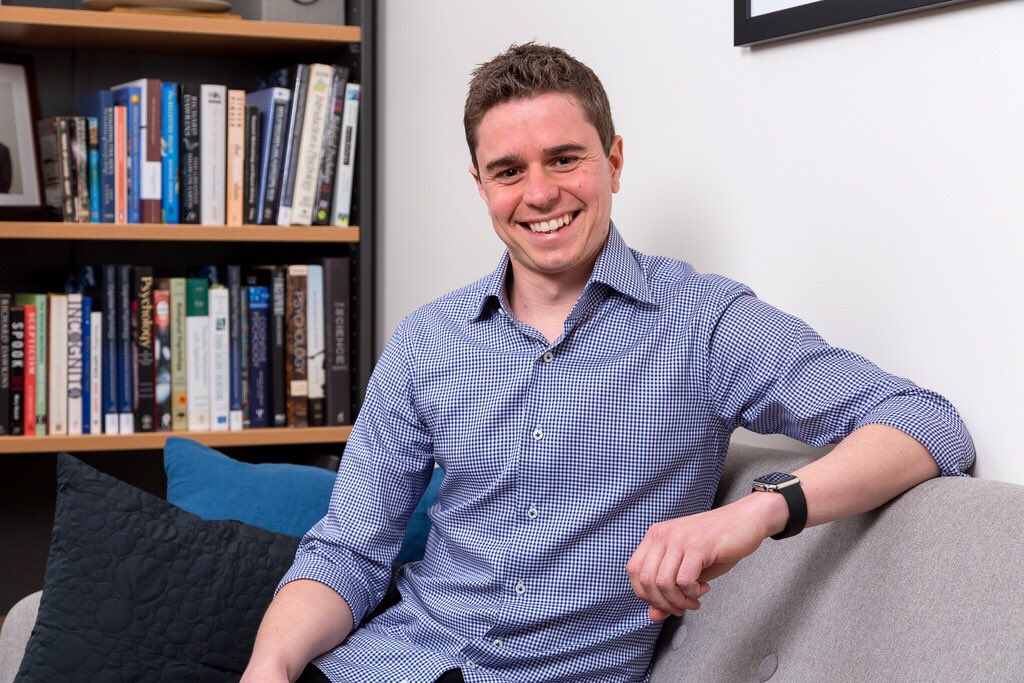 EMCRBrainAu's tweet image. Introducing our 2nd #WA based @EMCRBrainAu committee member: Matthew Thompson @Thompsontweets -Matt lectures in #cognition &amp;amp; researches human perceptual expertise @MurdochUni he has previously held research fellowships @UofCalifornia , @UQ_News &amp;amp; @harvardmed #decisionmaking