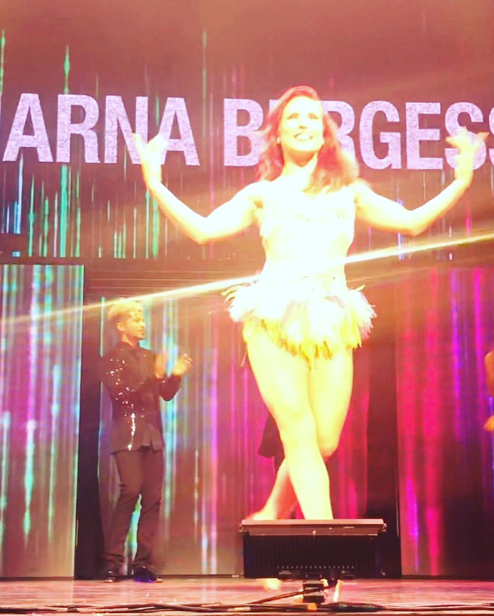 dwtsmariss's tweet photo. Day 13 of #21daysofsharna fav dance from light up the night- loved seeing @SharnaBurgess finally be Ariel ππ the girls number and the finale will always be a couple of my favsπ https://t.co/iz9rSfNJhN