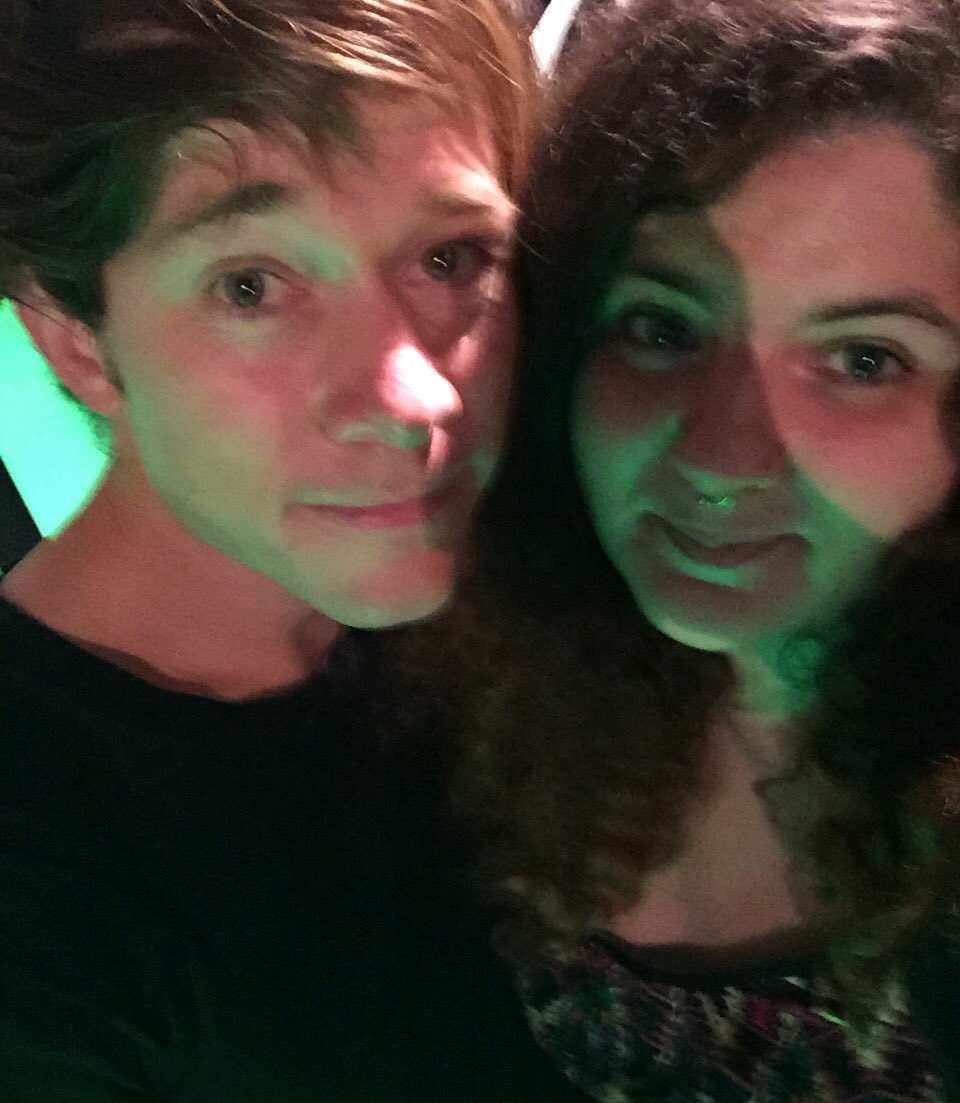 HelenaKosta's tweet photo. Sem palavras pro dia de hoje 😍🖤
@DarkSideBooks  @Thomas_Novelist #HEXapp https://t.co/ev33Bc6Pk2