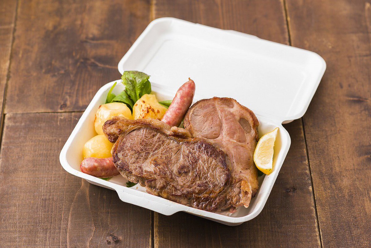 横浜赤レンガ倉庫 Twitter ನಲ ಲ 今年の夏は 旅 がテーマ 旅のご飯といえば ランチボックス ミートグリルプレート は牛サーロインステーキ ローストポーク グリルチーズソーセージが入ってボリューム満点 Redbrickjourney レッドブリック