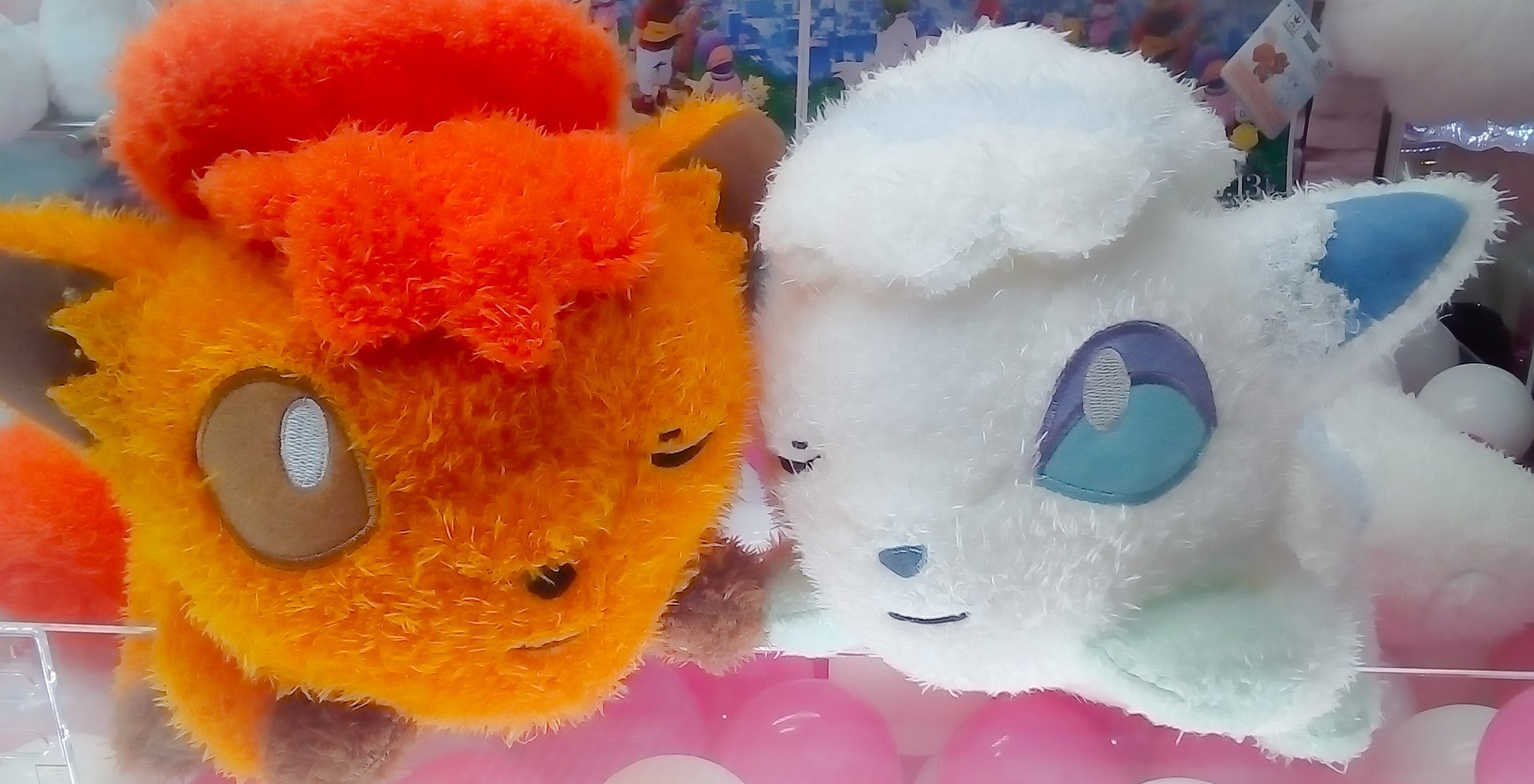 ゲームパニック三郷 Twitterren プライズ 本日新入荷 ポケットモンスター サン ムーン くつろぎタイム でっかいぬいぐるみ ロコン ロコン アローラのすがた 全2種 ポケモン プライズ 三郷 クレーンゲーム Ufoキャッチャー T Co