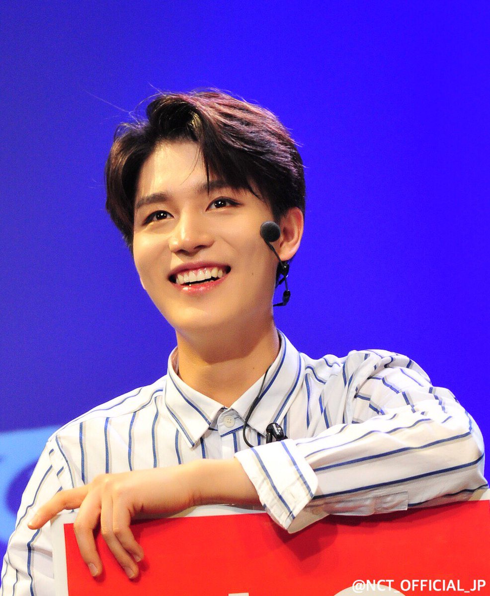 NCT_OFFICIAL_JP's tweet photo. 誕生日おめでとう！テイル！！
HAPPY BIRTHDAY ♡ TAEIL !!

#HAPPYTAEILDAY
#TAEIL #NCT https://t.co/IT70JGaH1h