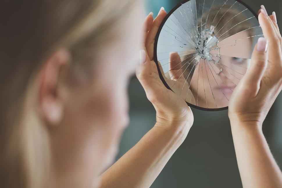 dkses3's tweet photo. 13 Superstitions From Around the World | Best Countries | US News https://t.co/DBrwd2nXPo - @usnews 

https://t.co/2PjX3kHXaJ

#13superstitions #superstitionsaroundtheworld #brokenmirror #fracturedreflection #theevileye #communalnightmares #seedandspark #commonsuperstitions https://t.co/MUtfiBTyJk