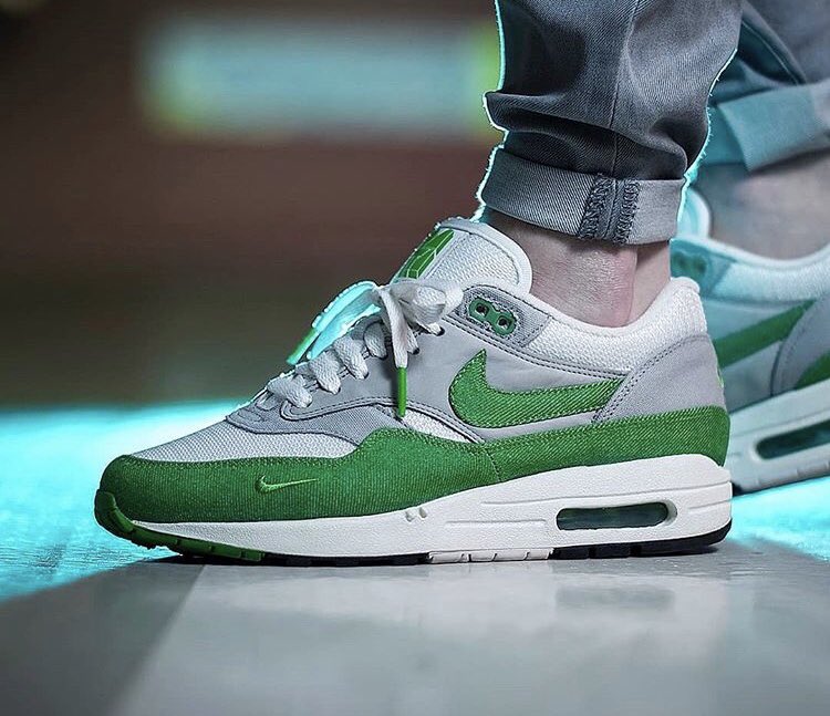 air max one chlorophyll