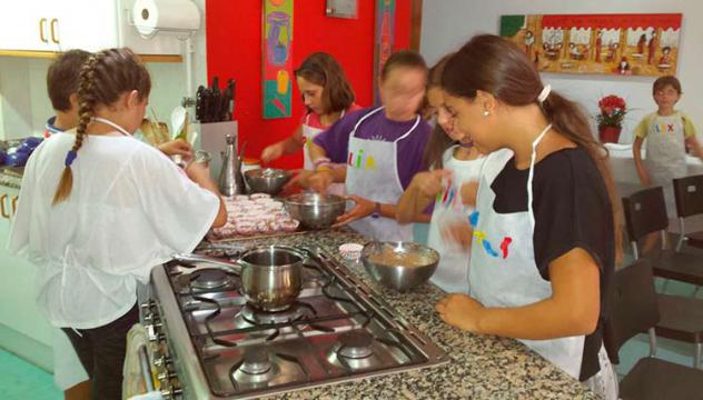 Tallers de cuina per a totes les edats a Cocinaen!! 

cocinaen.com/es/