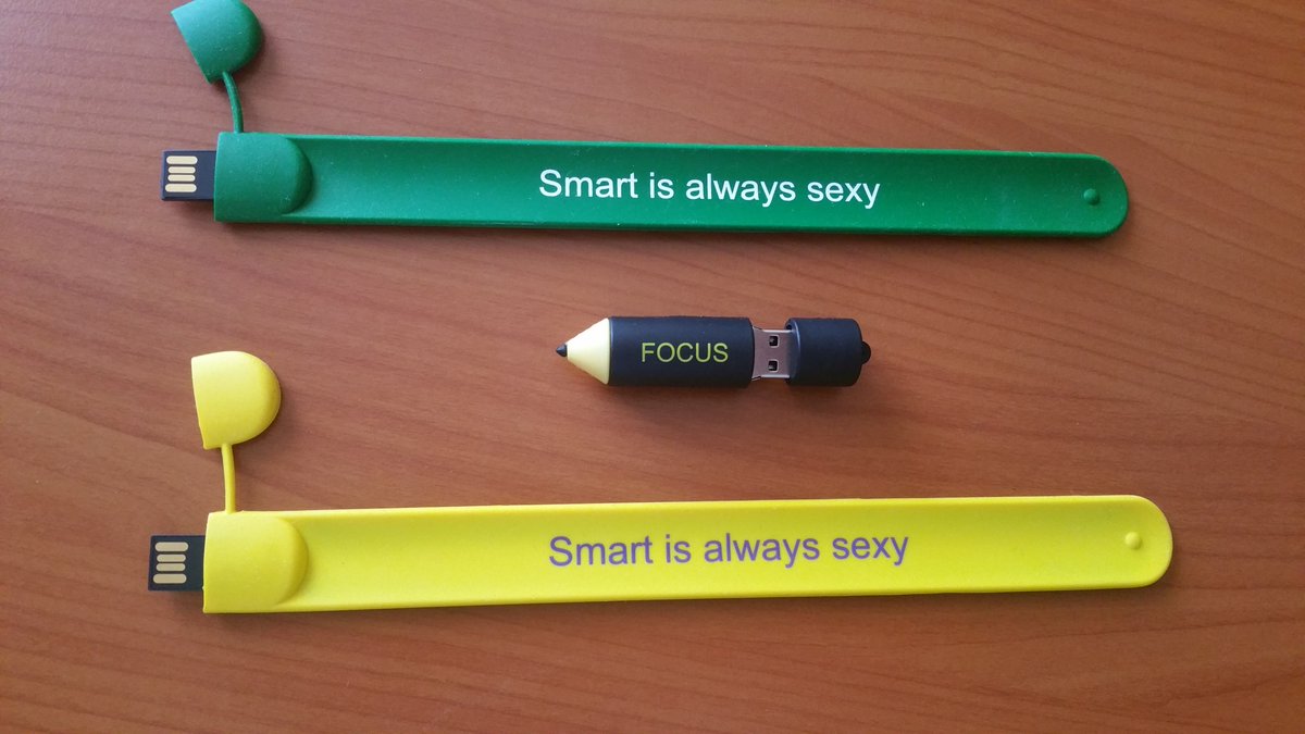 soul_frequency's tweet image. USB MEMORY STICKS:
1. &apos;&apos;SMART IS ALWAYS SEXY&apos;&apos; USB SLAP-ON WRISTBAND: 8 Gb - N$200 

2. &apos;&apos;FOCUS&apos;&apos; PENCIL STYLE USB: 16 Gb - N$290
 
DATA RETENTION: 10 yrs
WARRANTY: Lifetime
PACKAGING: Plastic
CALL: 081 583 1999

#USBSticks
#MemorySticks
#USB
#Namibia
facebook.com/amethystsmartb…
⚫️