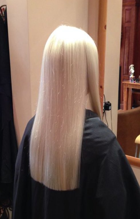 Lucy On Twitter Free Haircuts Need Someone For A Blunt One