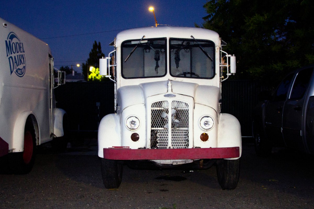janasayson's tweet photo. While I was at the #ModelDairy plant in #Reno, local milkmaid Debbie Parks showed off this late 1950s Divco milk truck. Hopefully, it’ll soon be back on the road, helping Debbie deliver milk! #NextGenRadio https://t.co/QAIL8i6Z2W