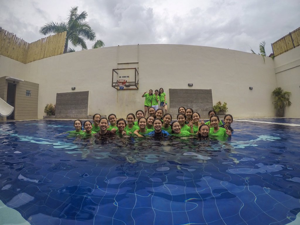 edortega's tweet photo. Yay!!! 💙💚 #PaceGVT #PaceVolleyball https://t.co/piSMqactfR