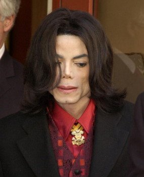 missteecotton's tweet photo. a man with a spirit that was never broken. His strength is admirable and he was a warrior unlike the world had ever seen. Human but different. So different. They all saw u #MichaelJackson. That's why they still want leave your name alone. #allinyourname #kingofpop #Joe #MJ https://t.co/NJ18cjj6LO