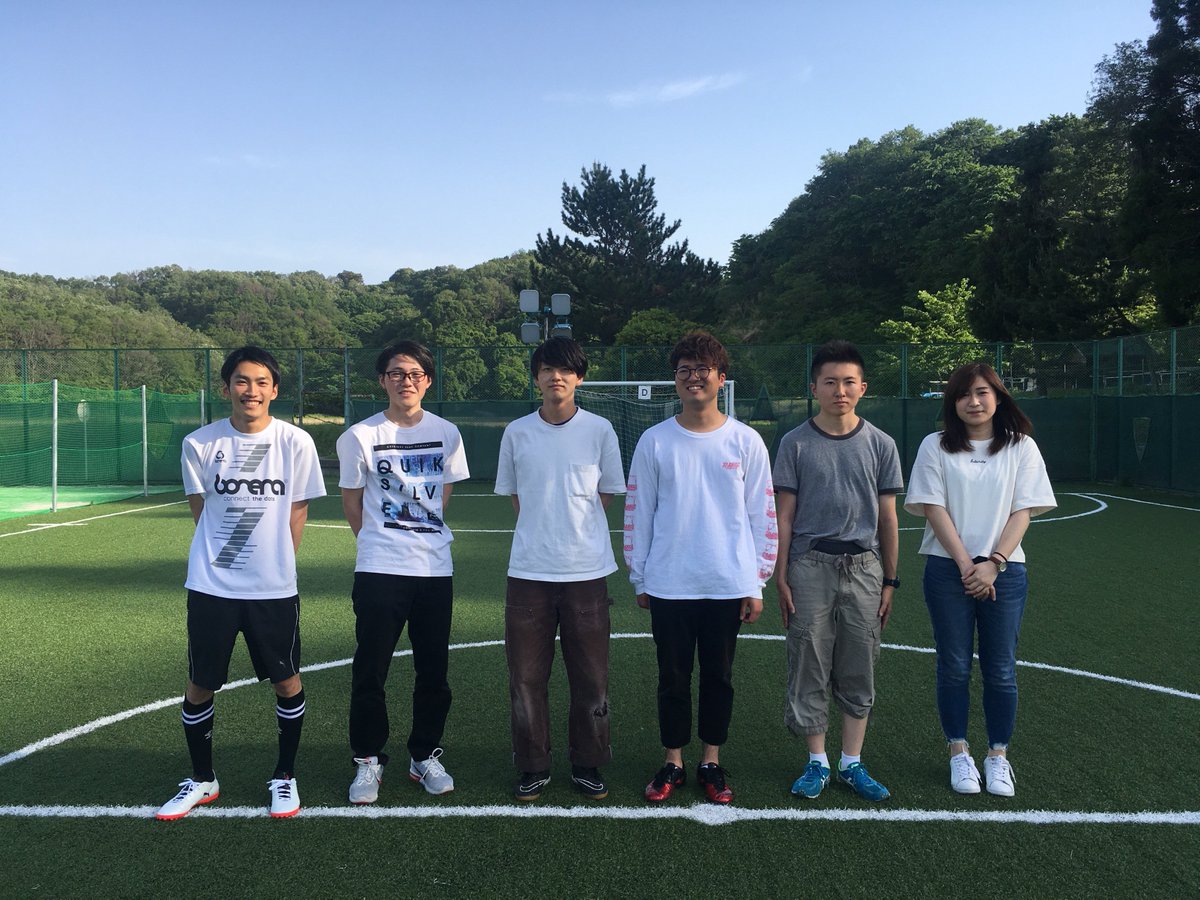 尚絅学院大学 学生会 尚絅フットサルサークル 初心者の人も多く 楽しく活動しているサークルです 動ける服装と靴があれば私服でも参加できます ぜひ見学に行ってみてください 活動日 毎週水曜 金曜 16時 19時 場所 フットサルコート