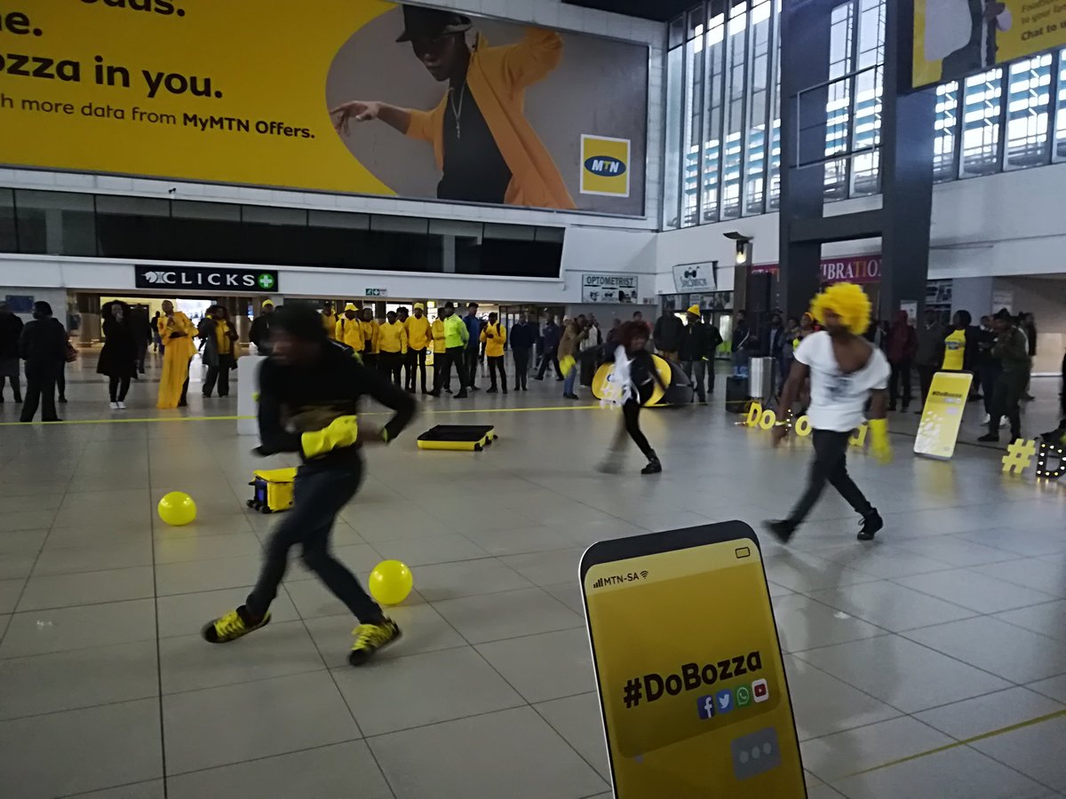 Y'ello Johannesburg park station #DoBozza
