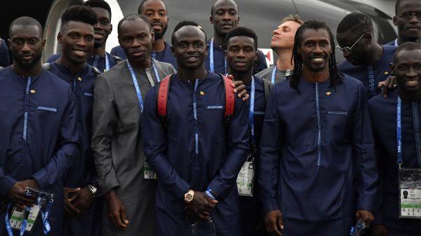 franceinter's tweet photo. Comment la Russie va t-elle gérer le racisme de certains supporters dans ce mondial ?
https://t.co/JyYzJmwqva
#CoupeDuMonde2018 #football #reportage #e79Inter https://t.co/F0oyXEQkgi