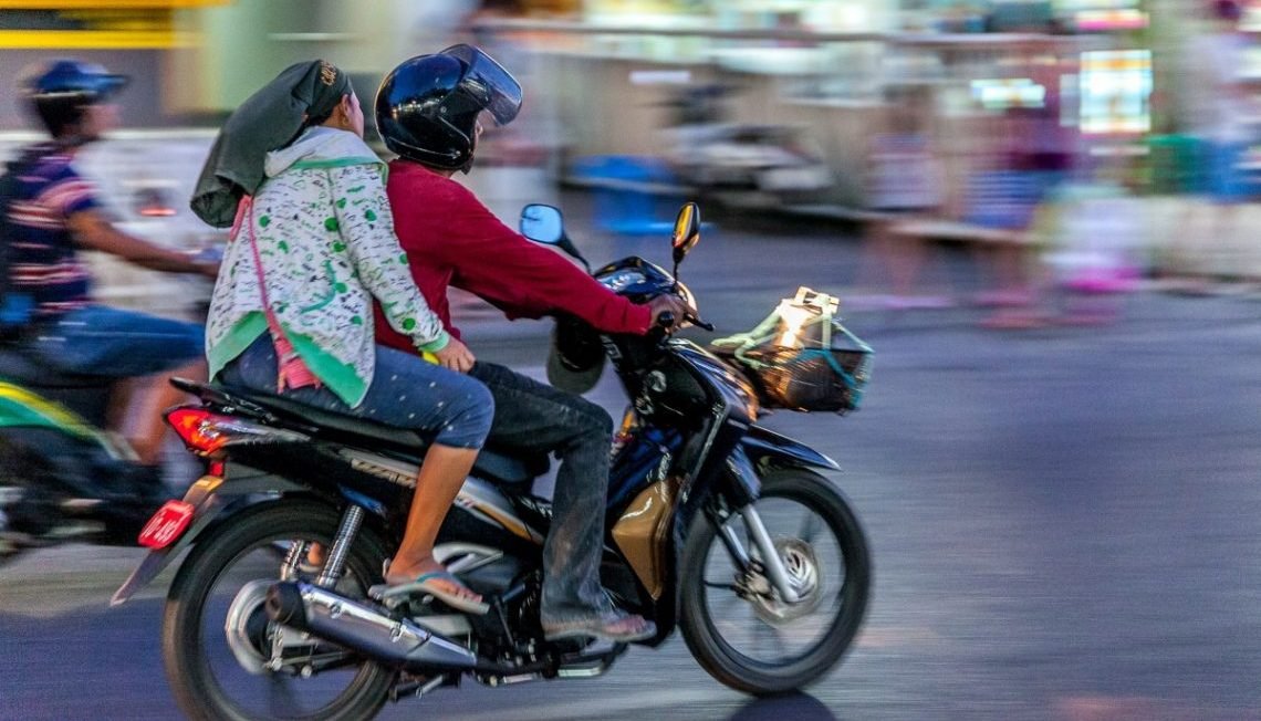 FintechINA's tweet image. Smart transport gathers speed in Asia -- Specially in Indonesia

buff.ly/2sp0mFl

#AI #RideSharing #DataAnayltics #DigitalTransformation