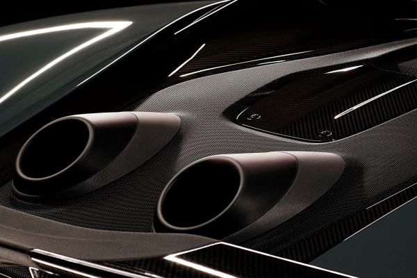 GTOmagazine's tweet photo. #McLaren gaat door met opwarmsessie: Eerder liet McLaren al een teaser zien van een ... https://t.co/JRQ28dkWgZ https://t.co/f3aBp4vzL5