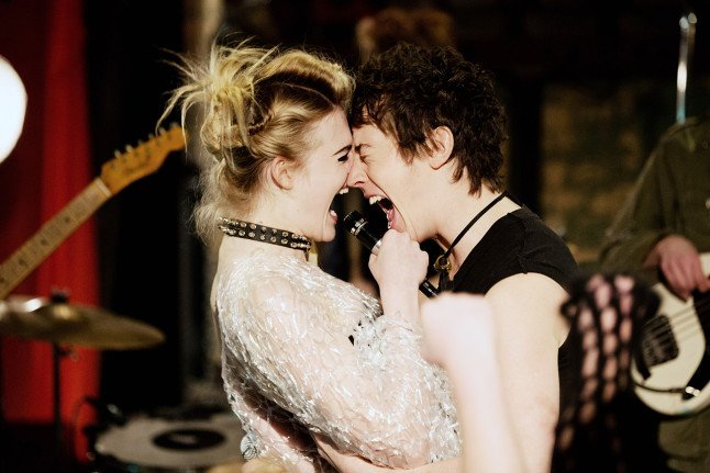 'How to Talk to Girls at Parties' is a wildly out-there romantic comedy about a bunch of punk kids in the ’70s who encounter a race of oddly-dressed, sexually interesting aliens: dcdr.me/2JzryvQ